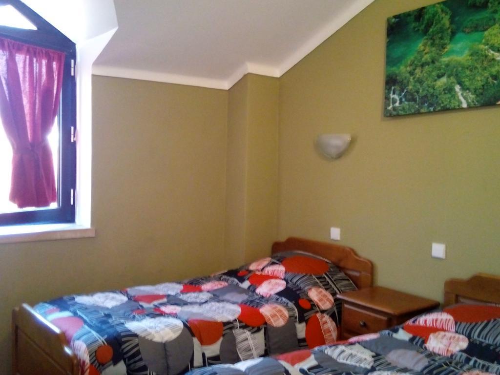 Residencial Moeda Hotel Coimbra Kültér fotó